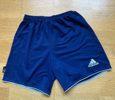 adidas kurze Sporthose dunkelblau Gr. XS– guter Zustand