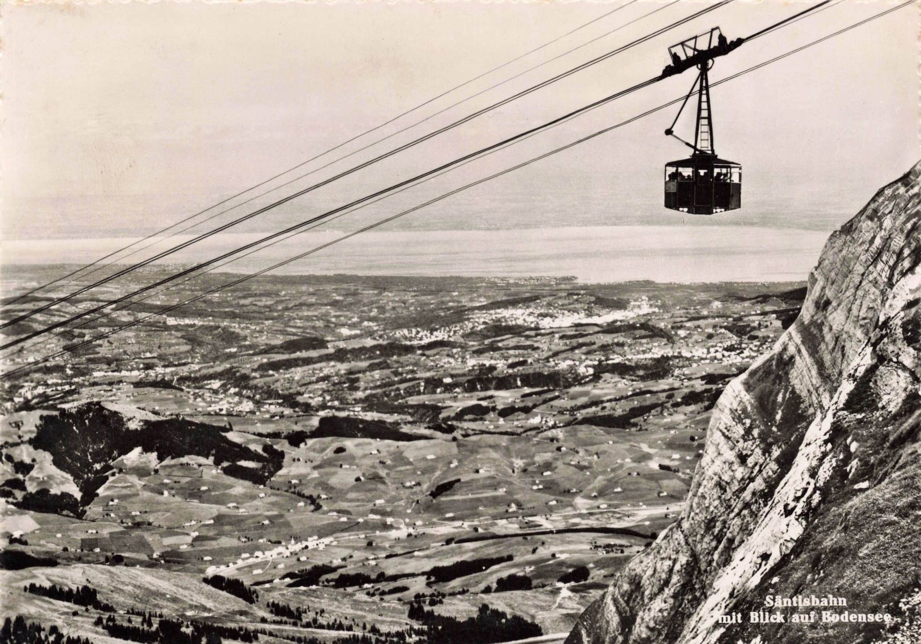 Cartoline postali: Santisbahn mit Blick auf Bodensee Gondelbahn G – Usato da Biasca venduto da Blenio71