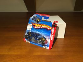 Double Demon 1/64 Hot Wheels 2010 Race World Undergroung