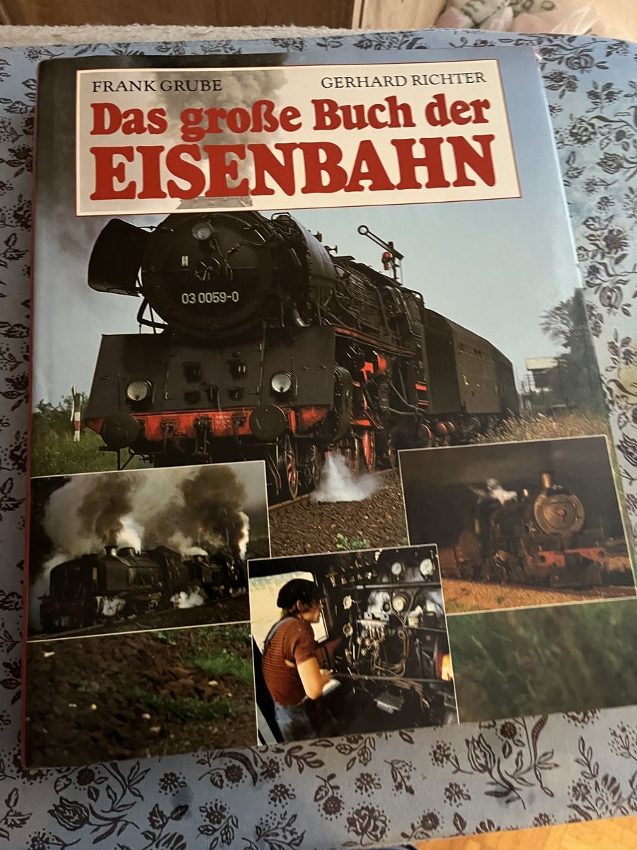 Libri: Lokomotivbücher – Usato da Dietikon venduto da Francina72