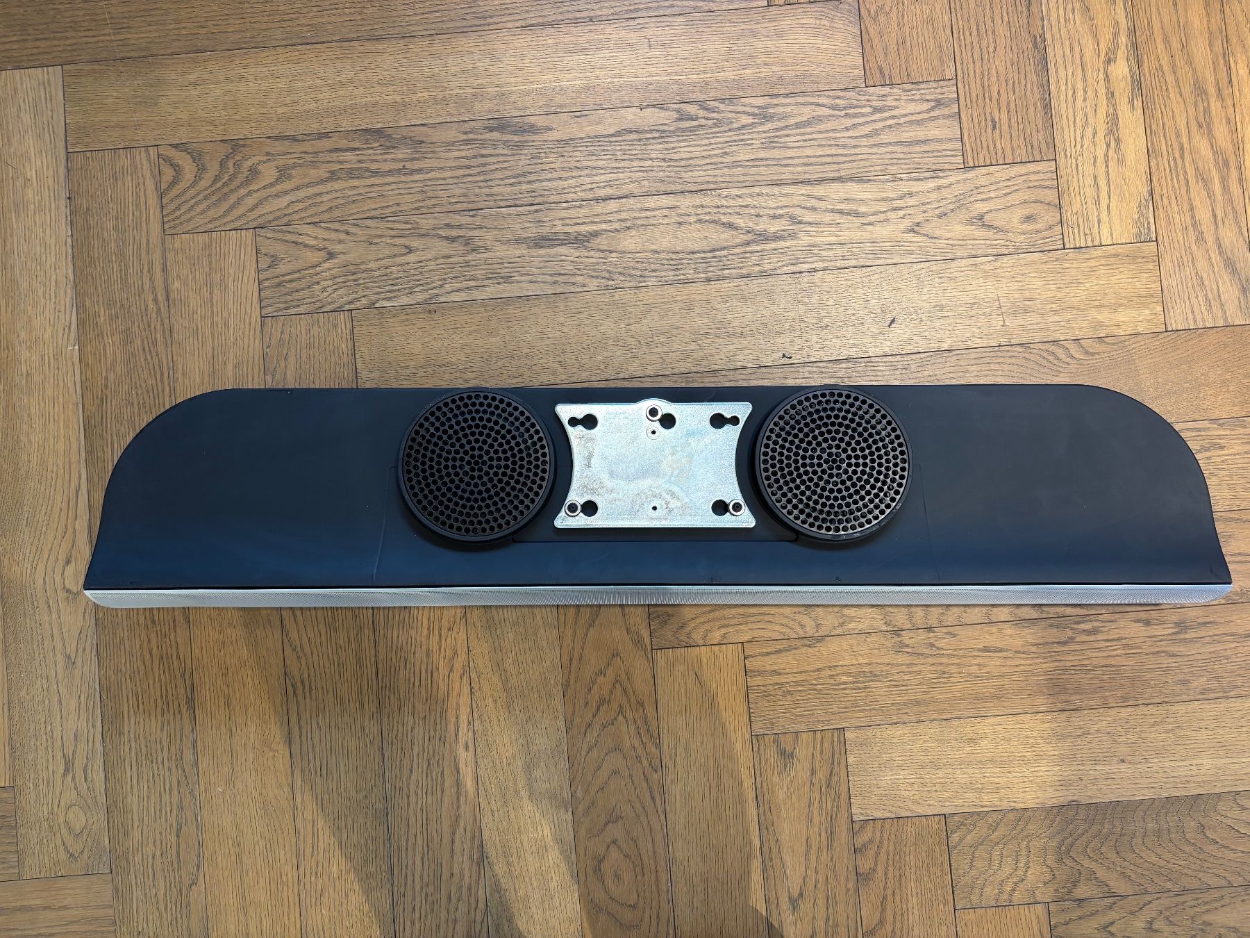 Bang & Olufsen Casse acustiche: Barre de son Beolab 7-1 – Usato da Sion venduto da Bang-OlufsenSion 3