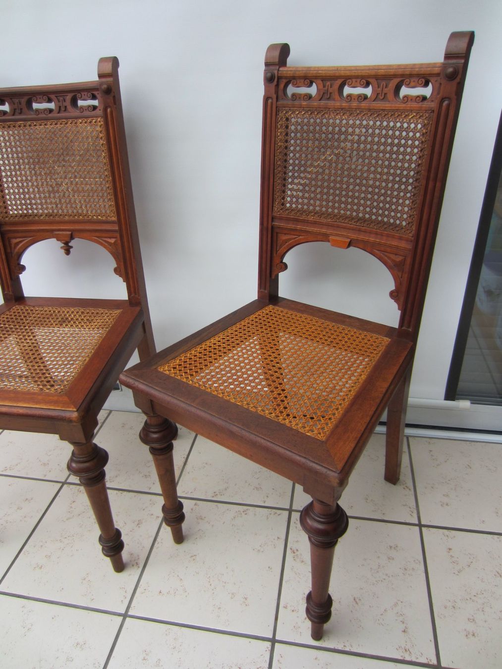 Stühle: Antike Stühle 3 Stück Biedermeier Jugendstil – Gebraucht aus Sursee von Tschiger 6