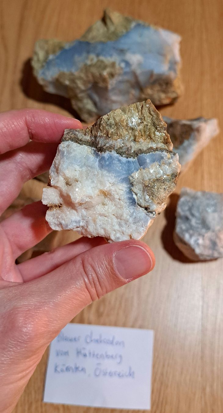 Minerali & Pietre curative: Blaue Chalcedone aus Österreich – Nuovo (secondo la descrizione) da Richterswil venduto da Viorella 1