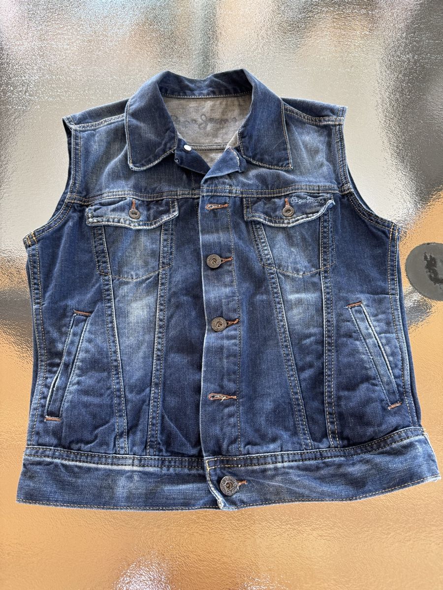 Gilets & Westen: Pepe Jeans -  Gilet – Gebraucht aus Schöftland von Guccigirl