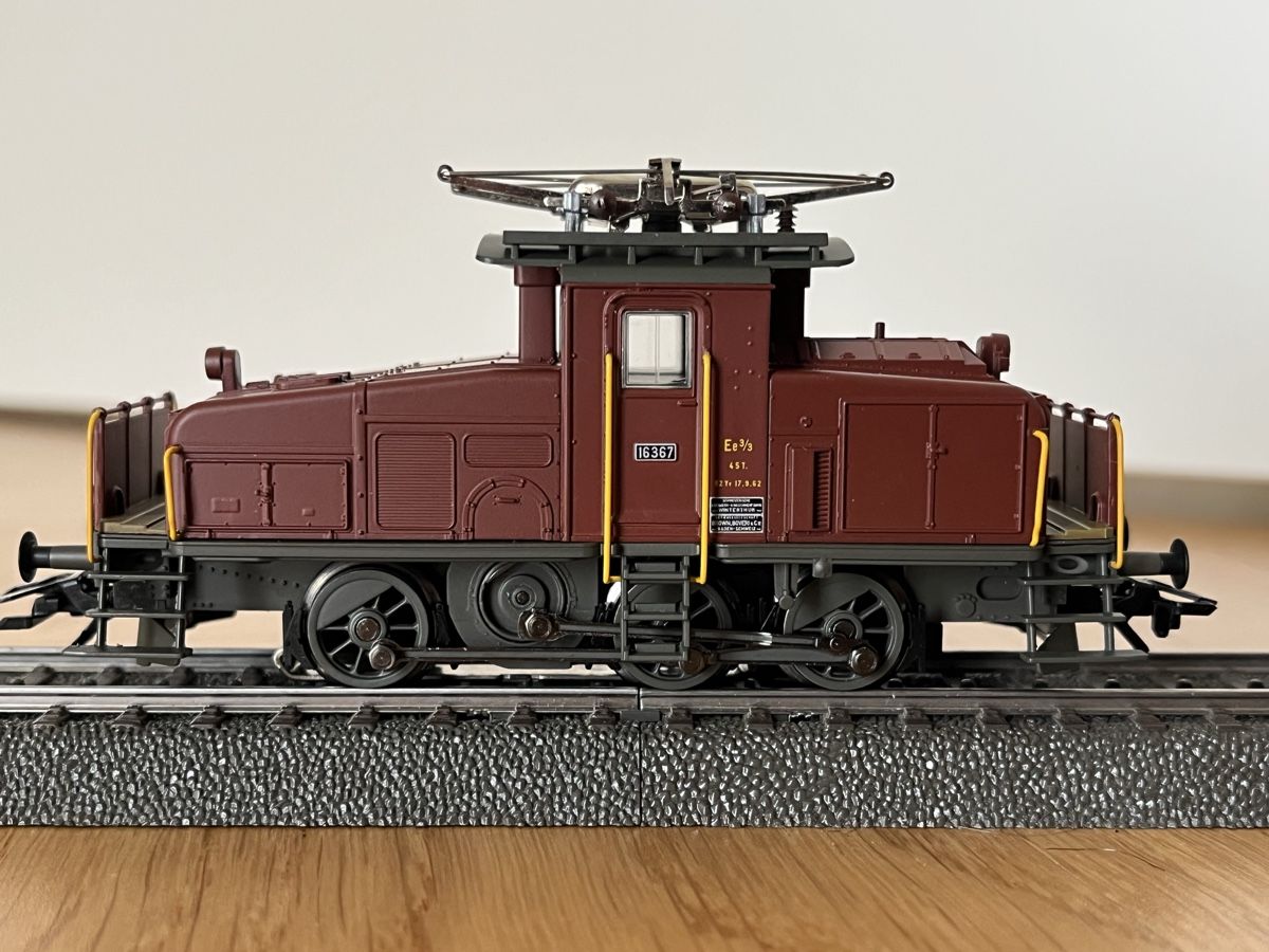 Märklin Modellini di ferrovie: SBB Ee 3/3 Märklin mfx-Digital – Usato da Basel venduto da Re620_11627 2