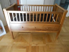 Antikes Babybett/Kinderbett