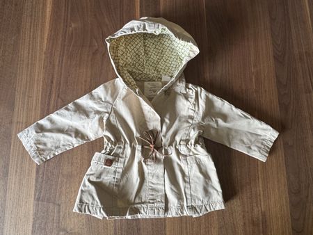 Zara Babygirl Übergangsjacke beige Gr. 80 / 86 neuwertig