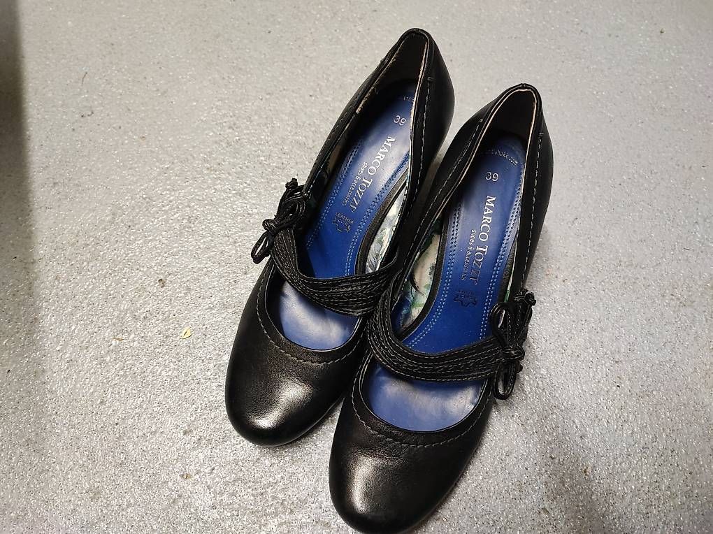 Scarpe da donna: Marco Tozzi Grösse 39 – Usato da Untersiggenthal venduto da schnaegg8542