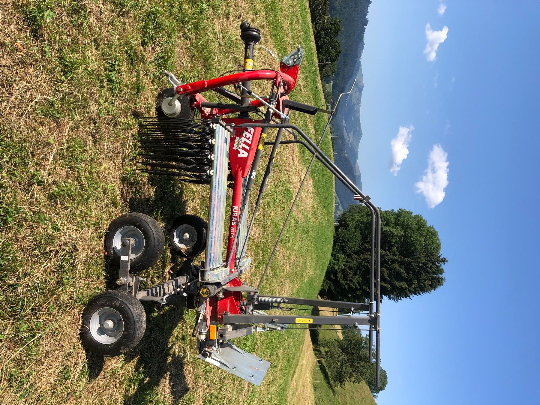 Raccolta foraggio grezzo: Heuschwader Fella – Usato da Plaffeien venduto da mb811 3