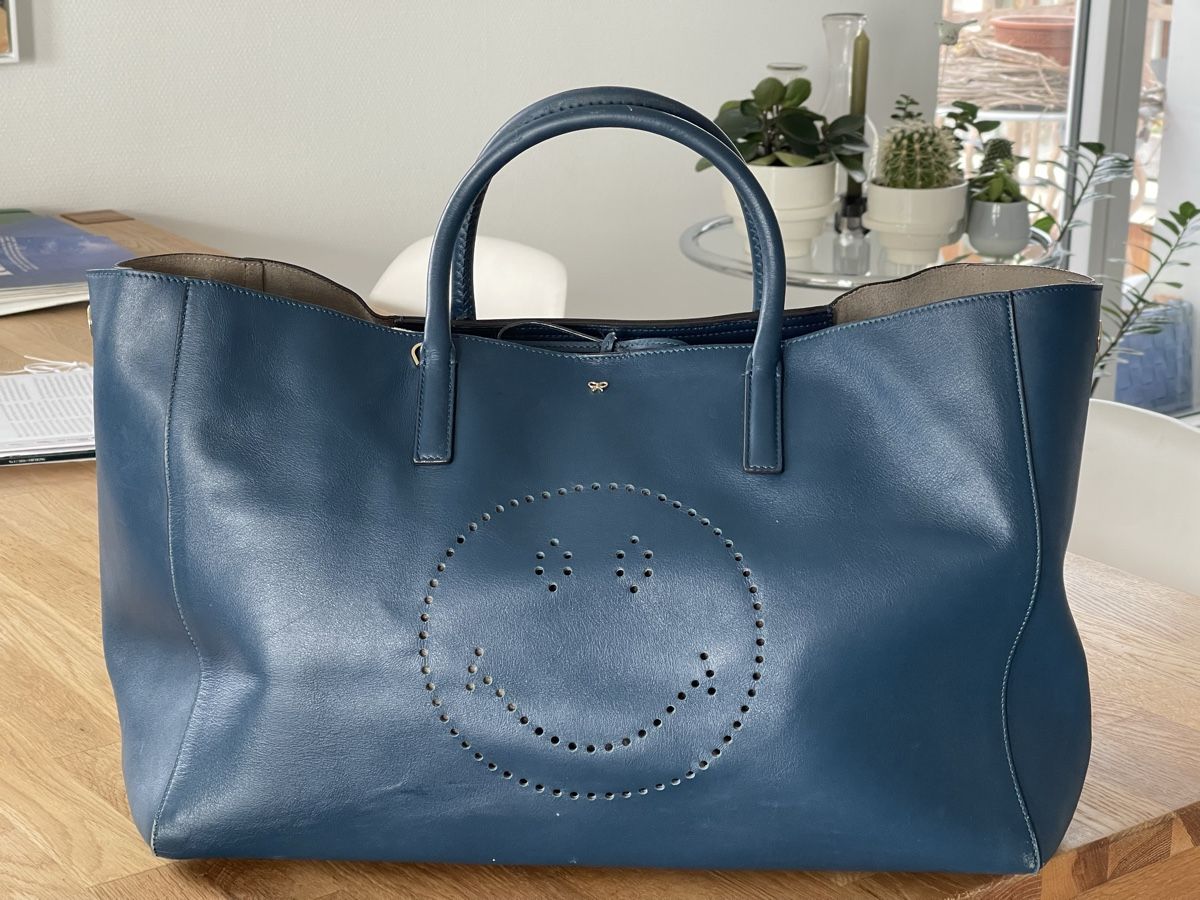 Anya Hindmarch Taschen für Damen: Anya Hindmarch Smiley Tote Bag – Gebraucht aus Gunten von slu_p5p8