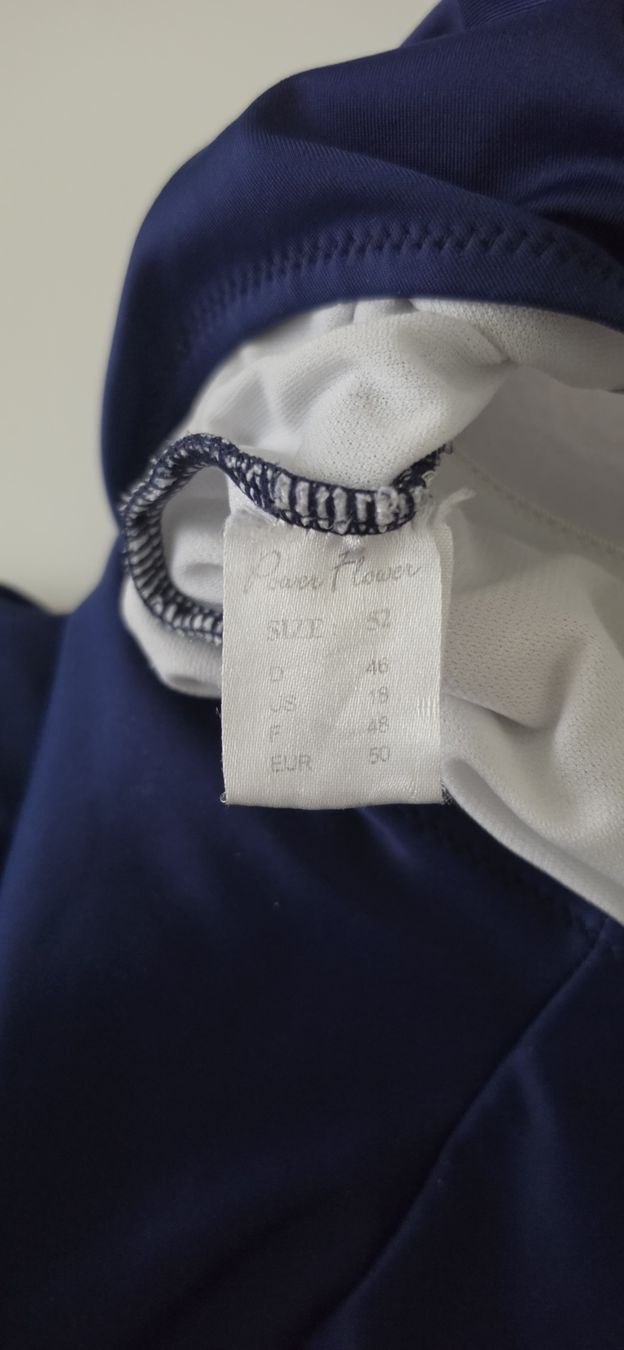 Badekleider & Bikinis: Badkleid Gr.50 – Gebraucht aus Kriens von Merida67 2