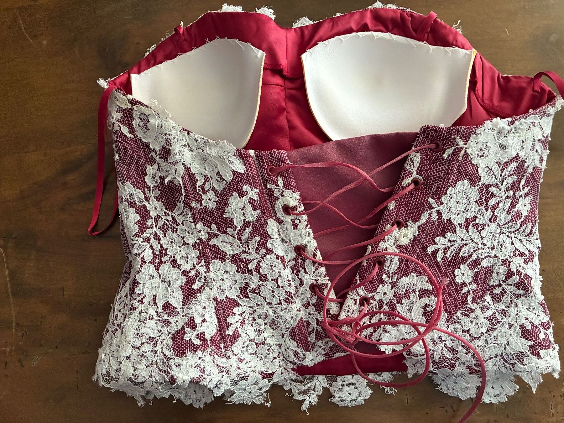 Vestiti: Festrobe: Jupe und Bustier, Täschchen – Usato da Wetzikon ZH venduto da chris7pat 8