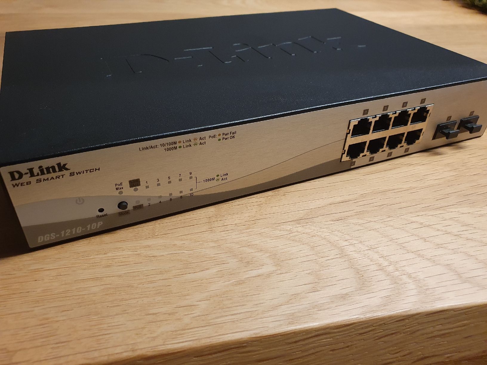 Dlink Hub & Switch: Switch PoE D-Link DGS1210 8+2 Ports – Nuovo (secondo la descrizione) da Riehen venduto da PrinzVegeta
