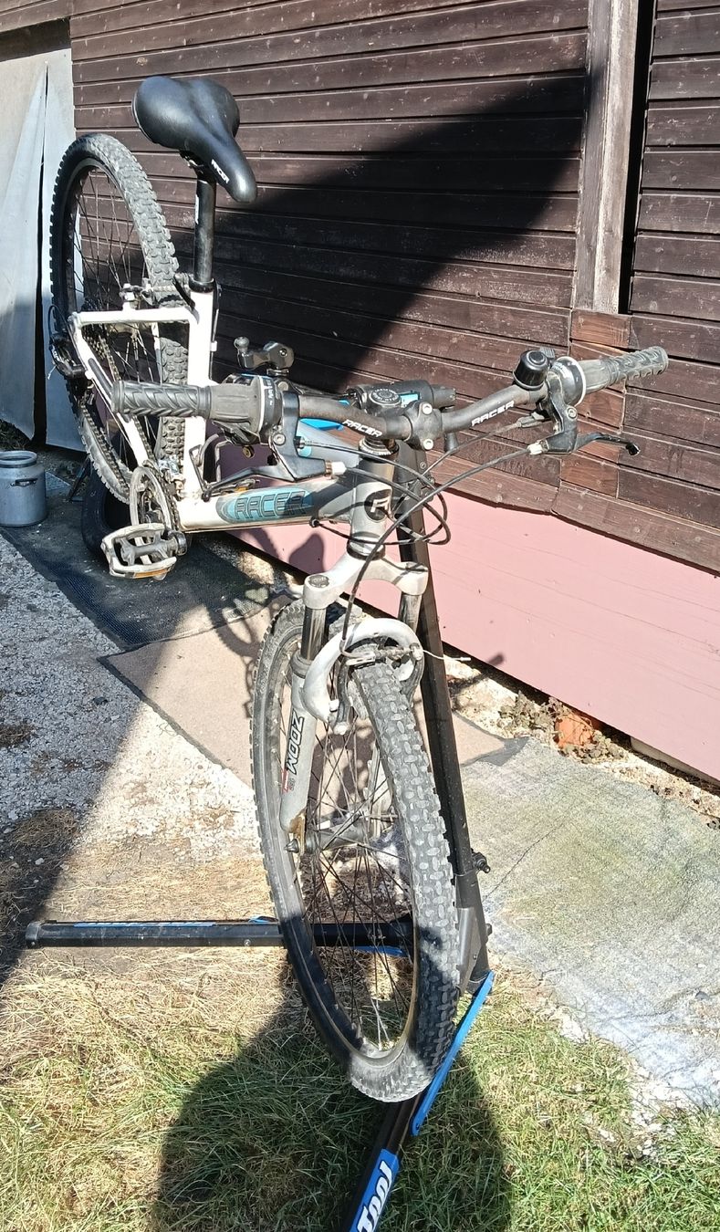 Velos: velo VTT fille 26" – Gebraucht aus Cheiry von arm61 3