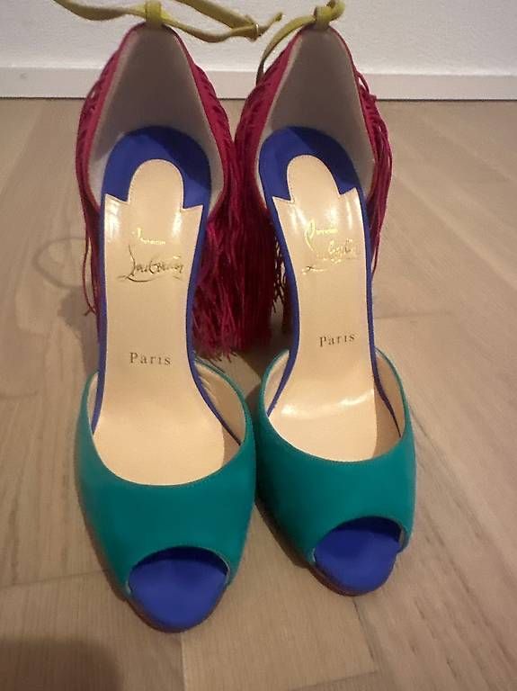 Christian Louboutin Scarpe da donna: Christian Louboutin 120 Suede – Usato da Glattpark(Opfikon) venduto da Lula0905