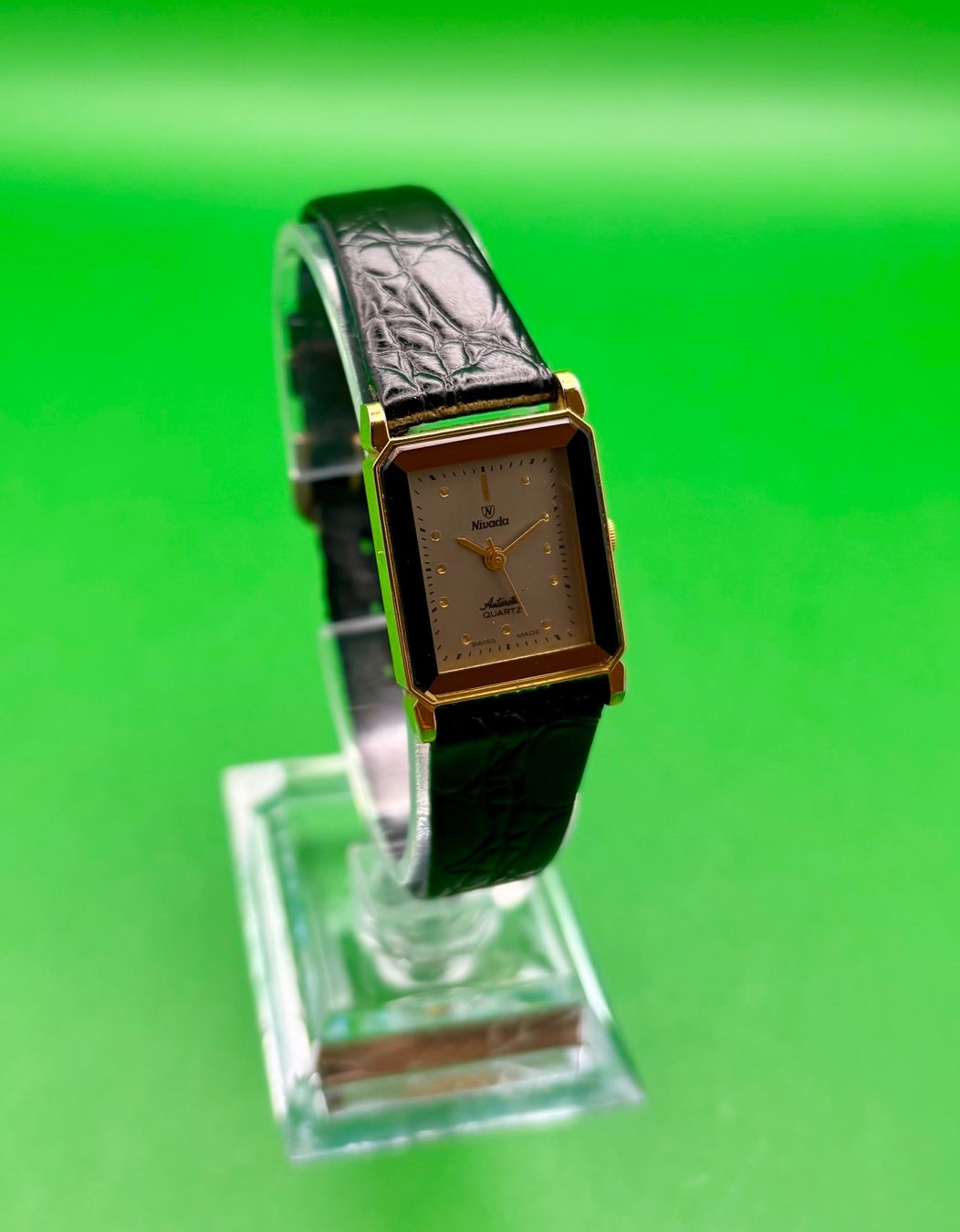 Nivada Orologi: VINTAGE NIVADA ANTARCTIC – Usato da Rorschach venduto da ZeitWerk.10 2