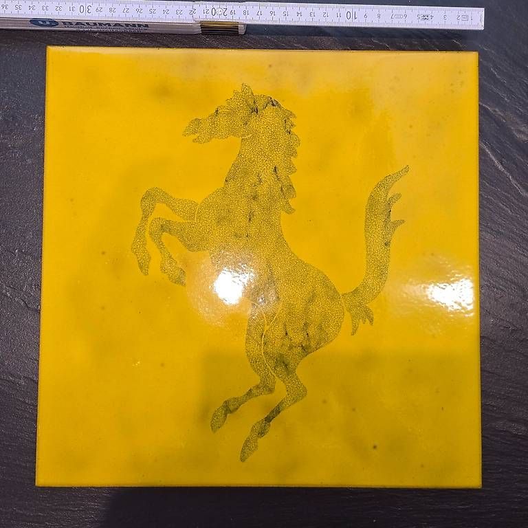 Plateaux: Original Ferrari Keramikplatten, 3 Stück – D'occasion à Pfeffingen par rov_9frp