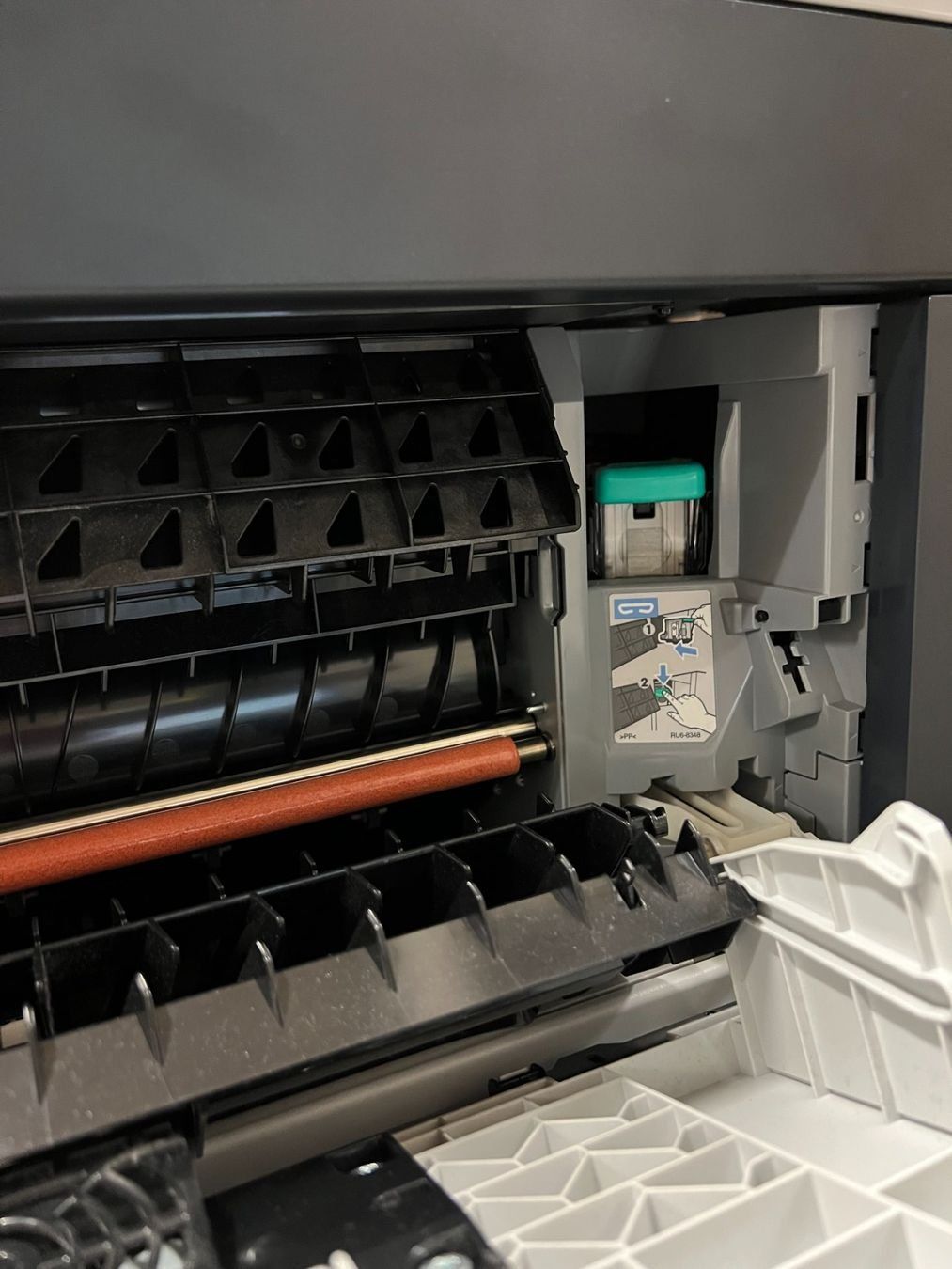 Hewlett Packard Stampanti: COLOR A3 HP M775 – Difettoso da Schlattingen venduto da Weinberg1 2