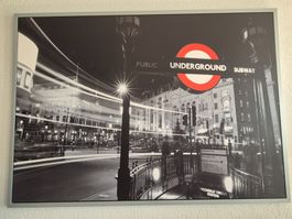 Wandbild London Underground schwarzweiss mit Rahmen