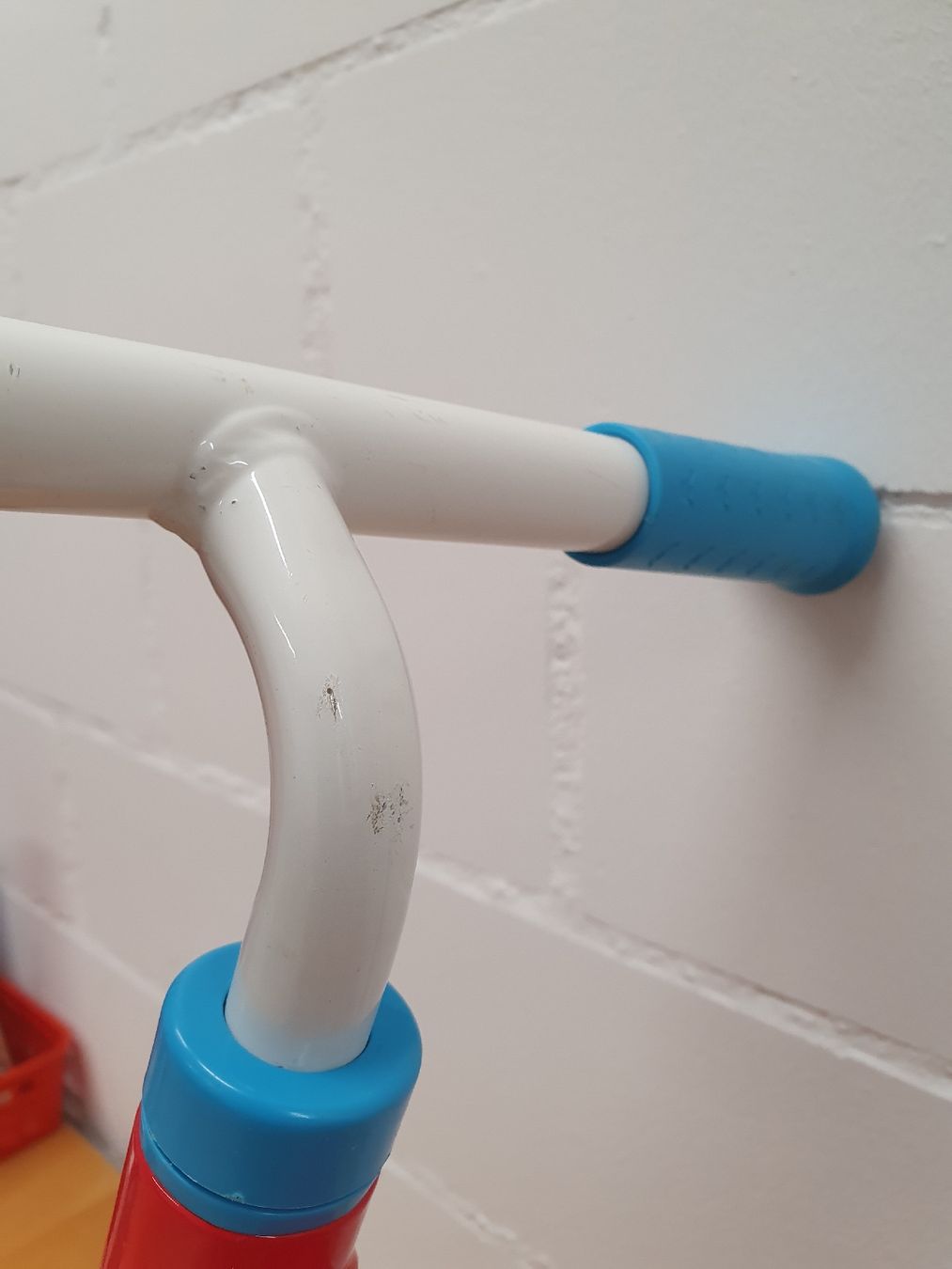 Veicoli per bambini: Laufvelo chillafish Charlie red – Usato da Oberweningen venduto da RinoS 3