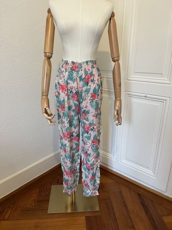 Oysho Floral Print Trousers - Size M - Summer Vibes 🌸🌴☀️