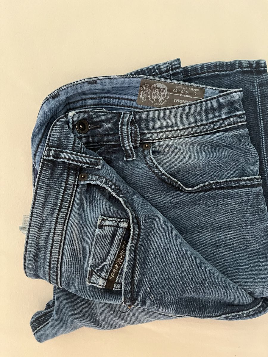 Diesel Jeans: DIESEL Herren Jeans Gr. 30/32 – Usato da Zug venduto da Nickwalks999 1