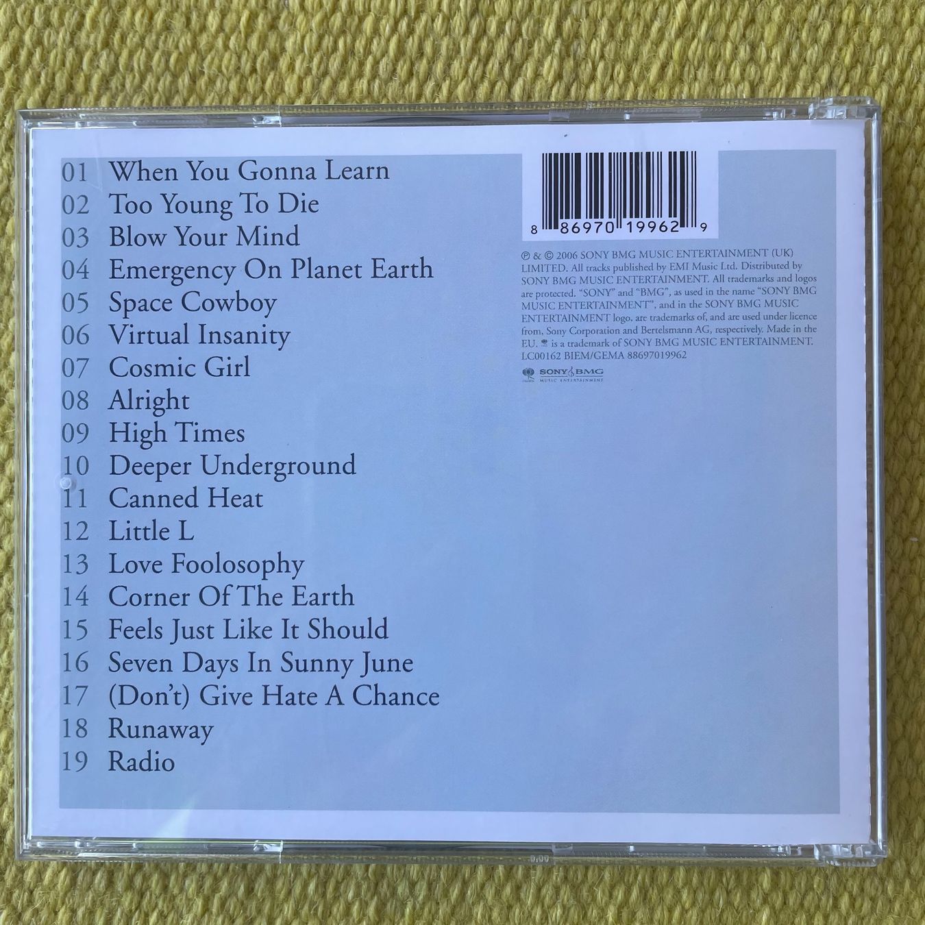 CDs: JAMIROQUAI-SINGLES 1992-2006 HIGH TIMES – Gebraucht aus Rorschacherberg von CD-Roli 1