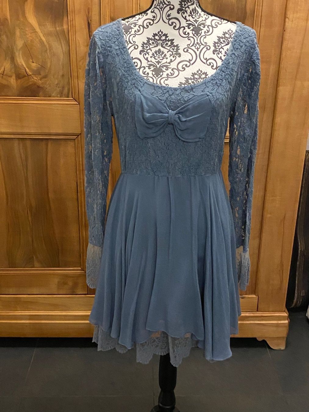 Kleider: Robe coton dentelle Italy T-38 M – Gebraucht aus Porrentruy von SYANKA 3