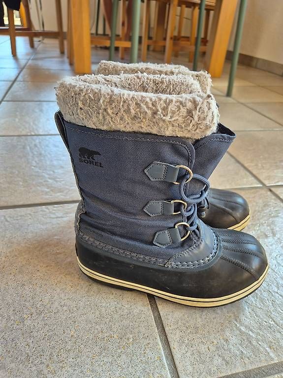Scarpe per ragazzi: Sorel Winterstiefel – Usato da Susten venduto da Kht_formidable 1