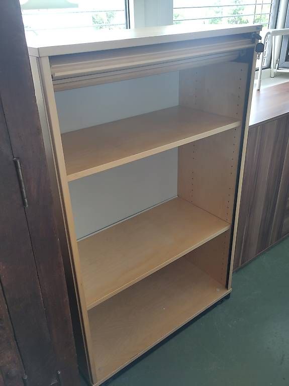 Armoires: Kinnarps Rolladenschrank – D'occasion à Pratteln par Cartonsducoeur_bl 3