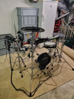 Yamaha DTX 700 Spezial Drum Schlagzeug Set guter Zustand