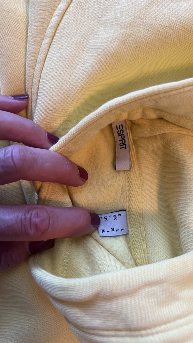 Esprit Maglioni & Felpe: Kapuzenpullover Esprit Gr. L gelb – Nuovo (secondo la descrizione) da Tagelswangen venduto da Bomu 1