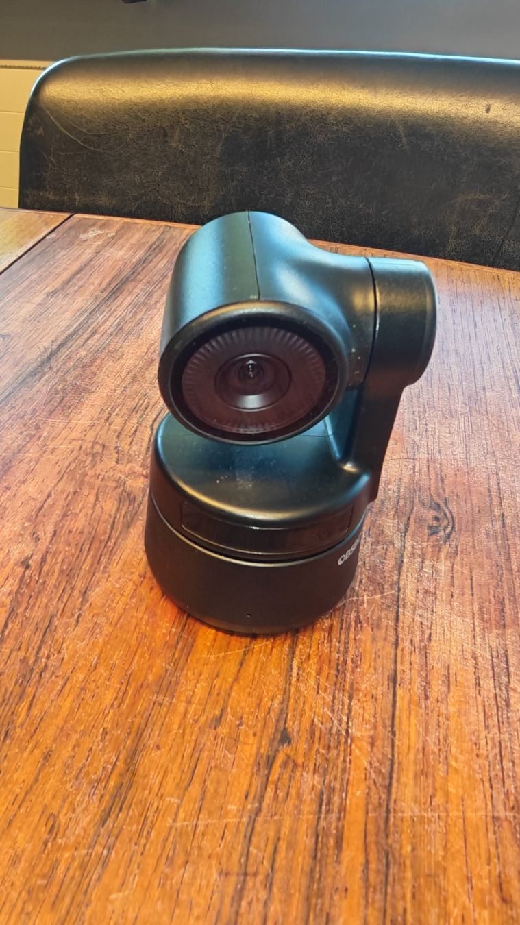 Obsbot Webcams: Obsbot Tiny AI - AI-Powered PTZ Webcam – Gebraucht aus Zürich von Otsu