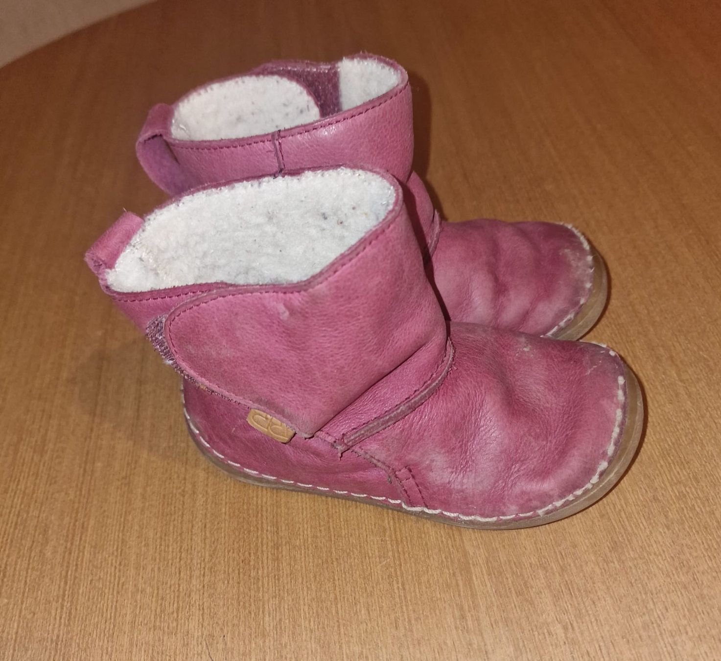 Froddo Scarpe per ragazze: Froddo Warme Leder Winterstiefel Grösse 24 – Usato da Seftigen venduto da G00