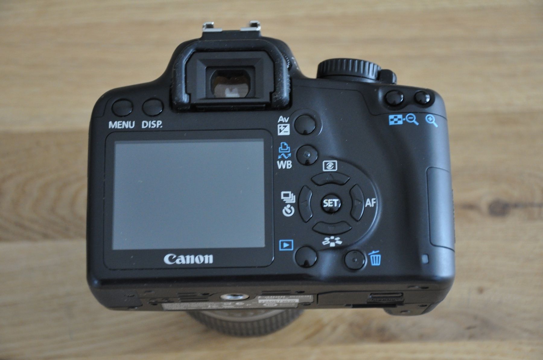 Canon Kamera: Canon EOS 1000D Digitalcamera mit Objektiv und Zubehör – Gebraucht aus Muttenz von mogia01 3