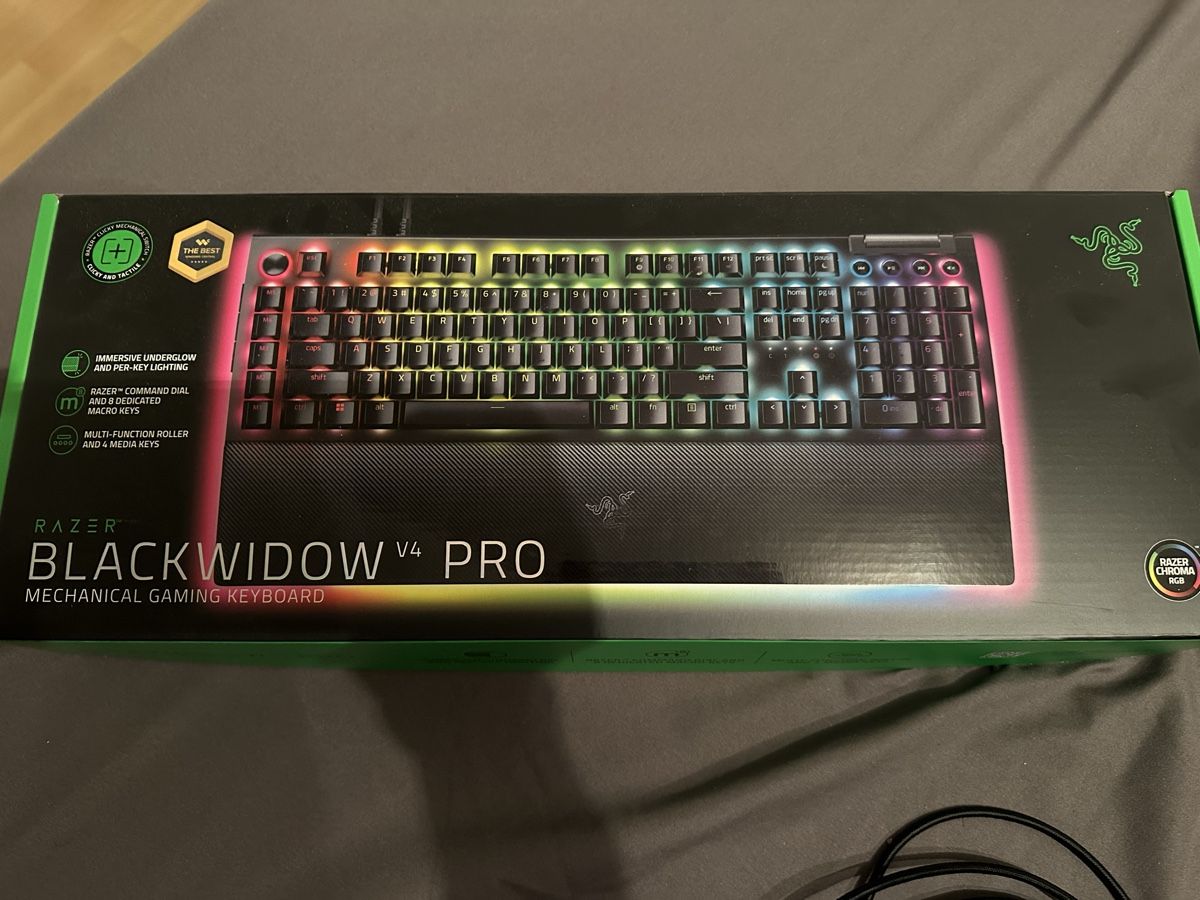 Razer Tastaturen: Razer BlackWidow V4 Pro  – Gebraucht aus Schalunen von Haris97