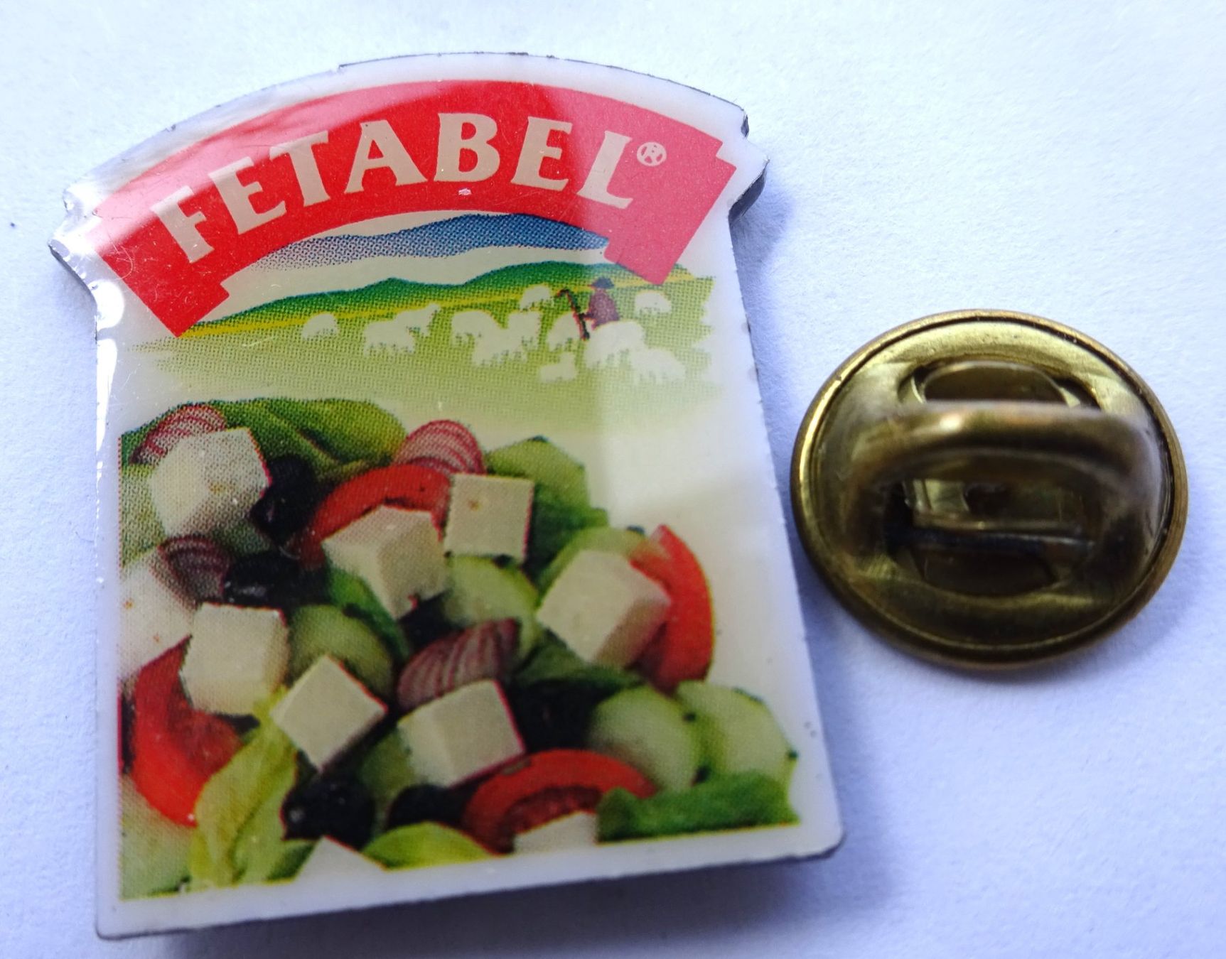 Placchette & Badge: Pin FETABEL  Weichkäse – Usato da Utzenstorf venduto da BUtter81