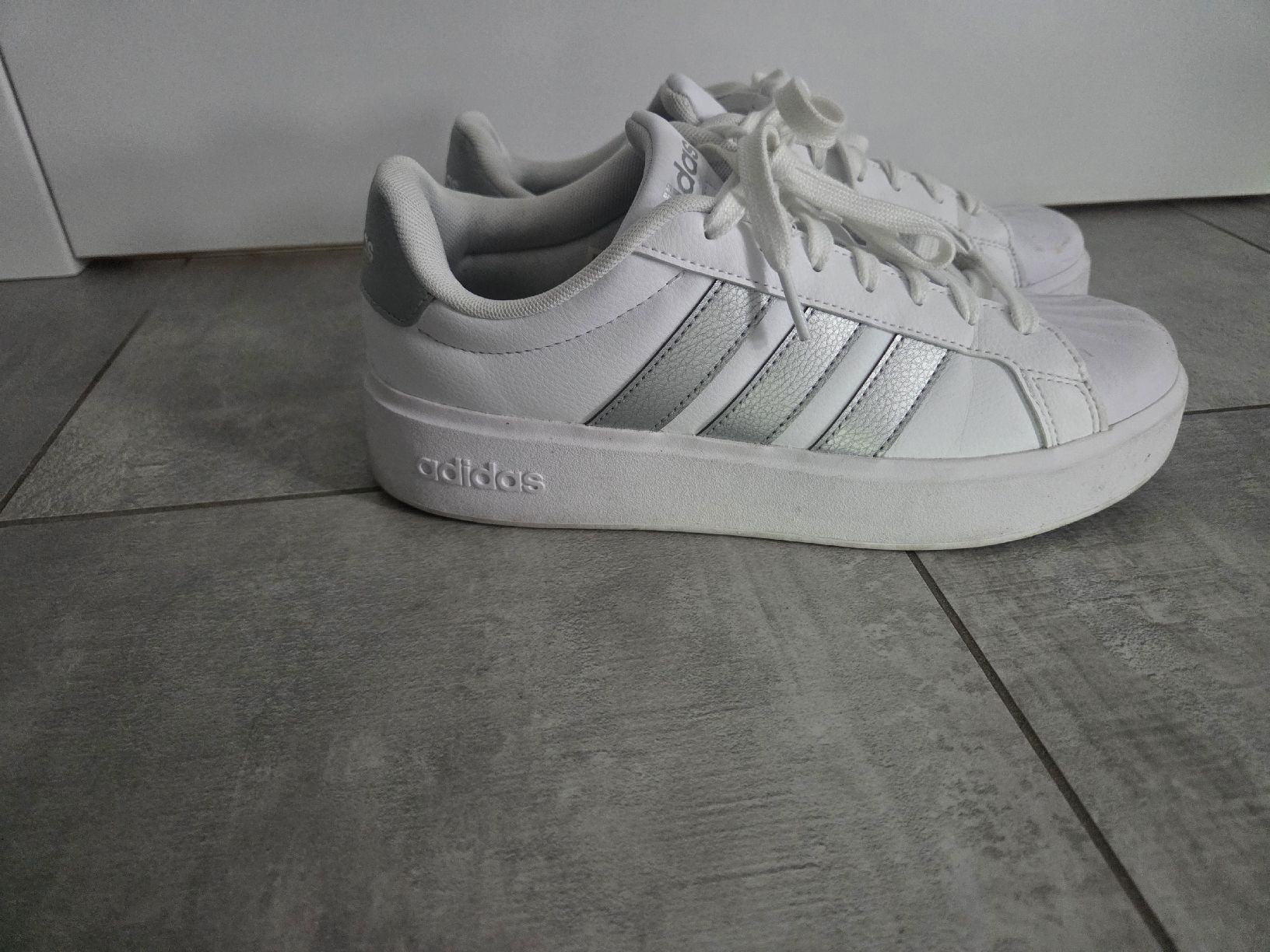 Adidas Scarpe da donna: original Adidas STREETTALK BOLD gr.40 2/3 – Usato da bellinzona venduto da zeus6535