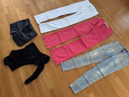 Cooles Kleiderpaket Roxy, Guess... für Mädchen Gr. XS/S