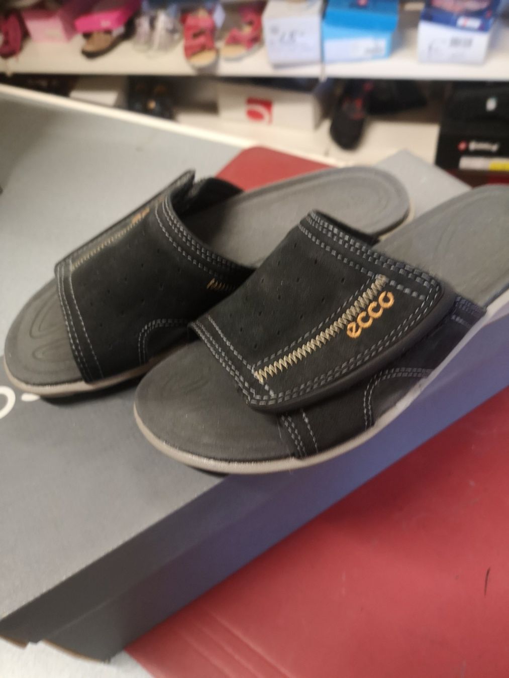 Ecco Herrenschuhe: Ecco – Neu und originalverpackt aus Möhlin von Highwaytom