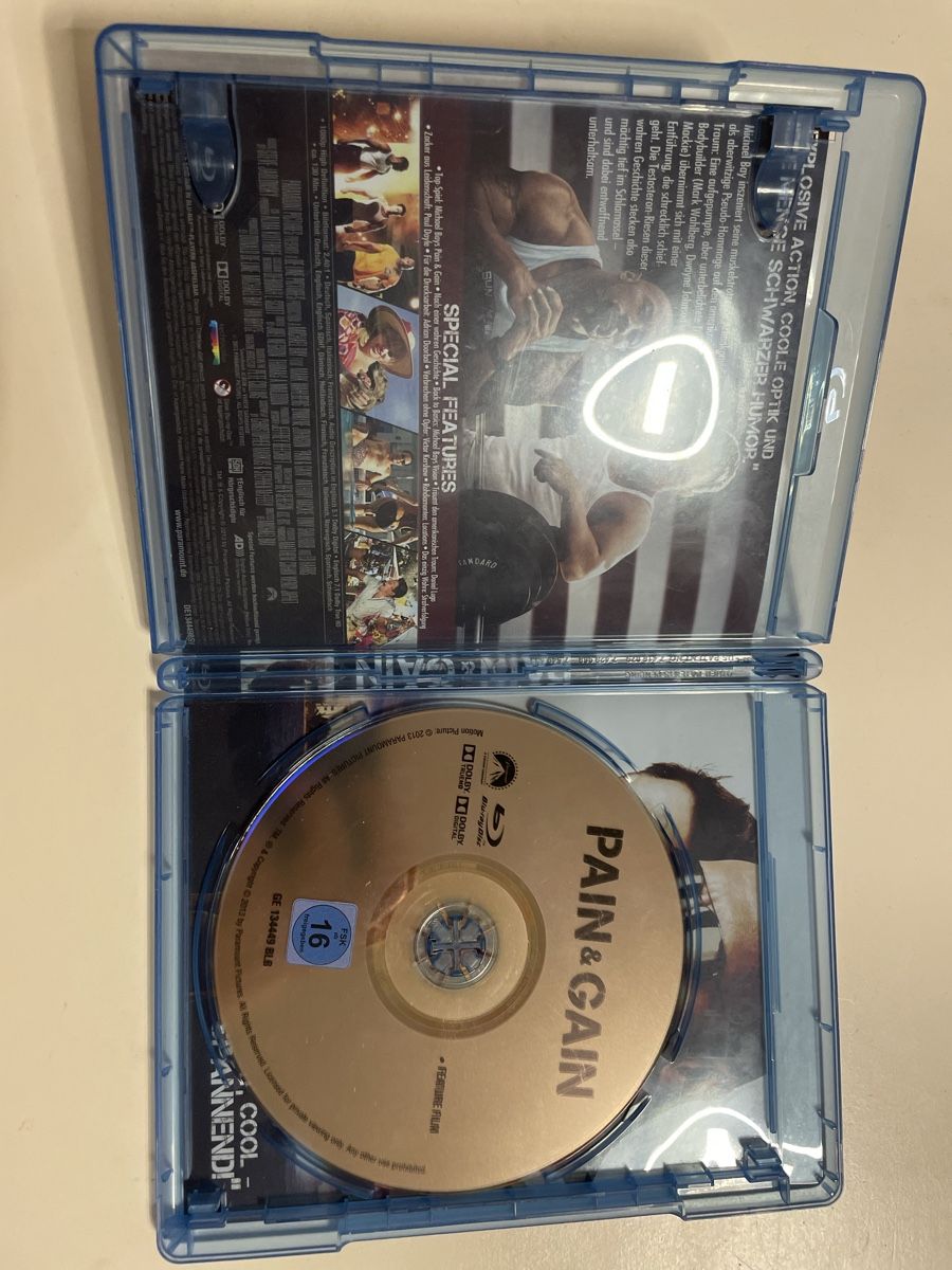 Tutti i DVDs: Pain & Gain / Blu-Ray – Usato da Zürich venduto da Bomboo 2
