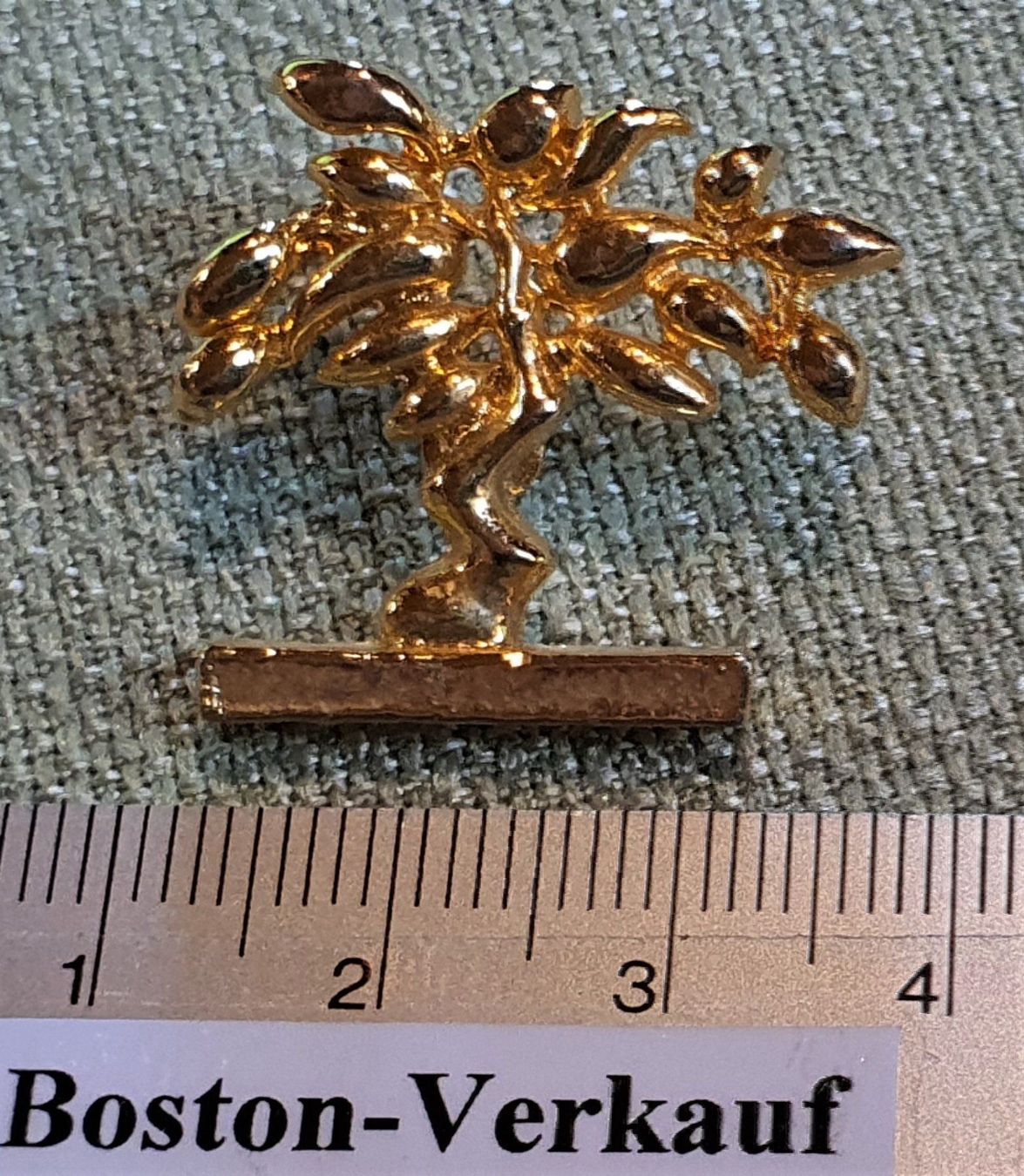 Placchette & Badge: E689 - Goldiger 3D Pin Baum  - Schwer – Usato da Reinach BL venduto da Boston-Verkauf 4