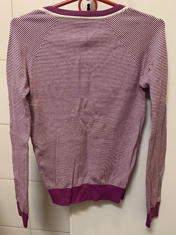 Benetton Pullover & Sweatshirts: Pull Benetton, T:S – Gebraucht aus Lausanne von milasha 1