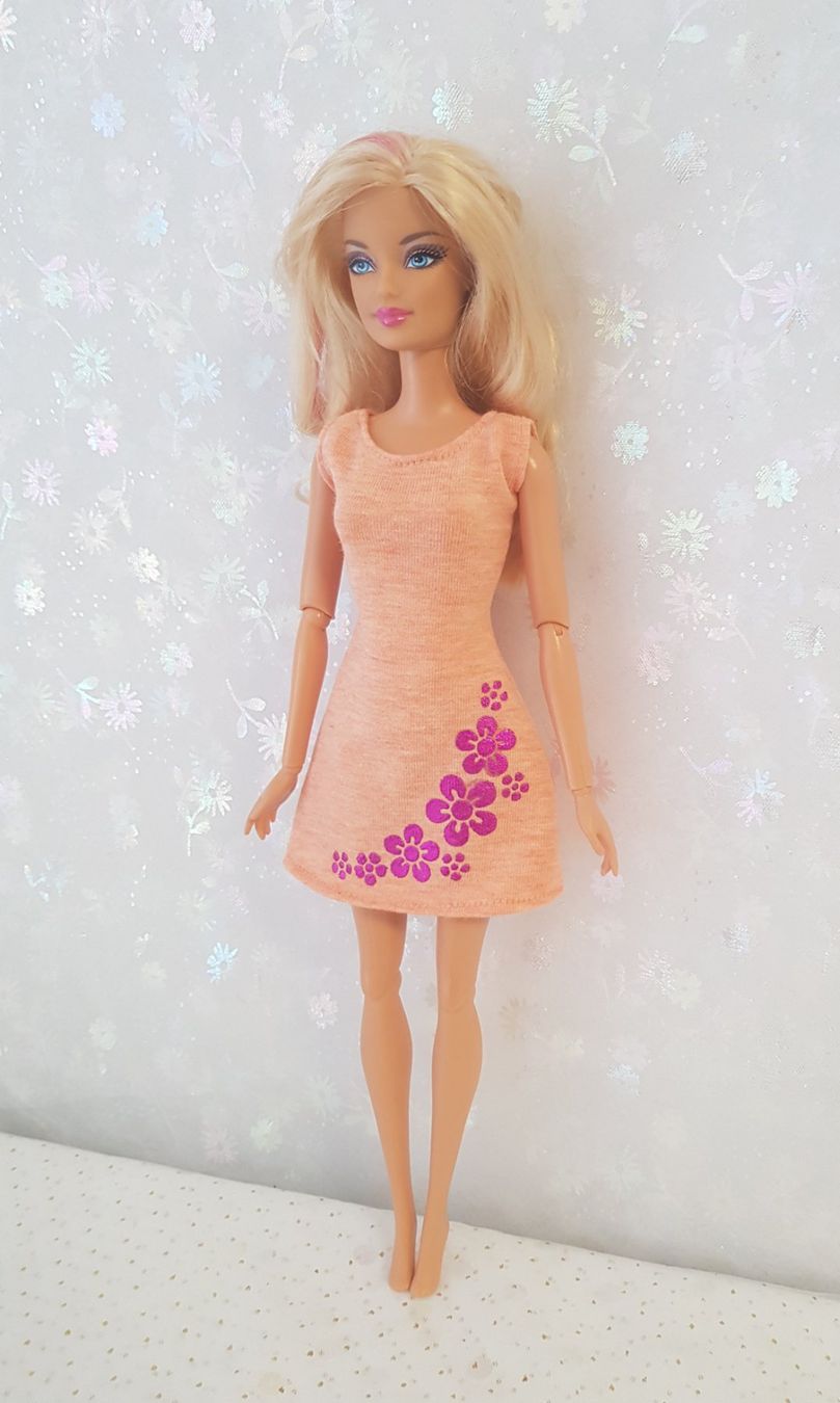 Puppen: Barbie Kleid – Neu (gemäss Beschreibung) aus Lachen SZ von Sakura4hime 1