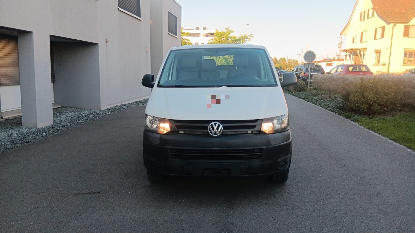 VW Automobili: VW T5 BMT TDI 4x4 – Usato da Rebstein venduto da TonyRasta-Autohandel