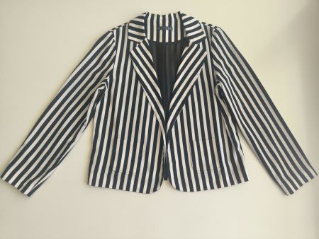 Schwarz-weiß gestreifter Blazer, unbenutzt, Größe 40
