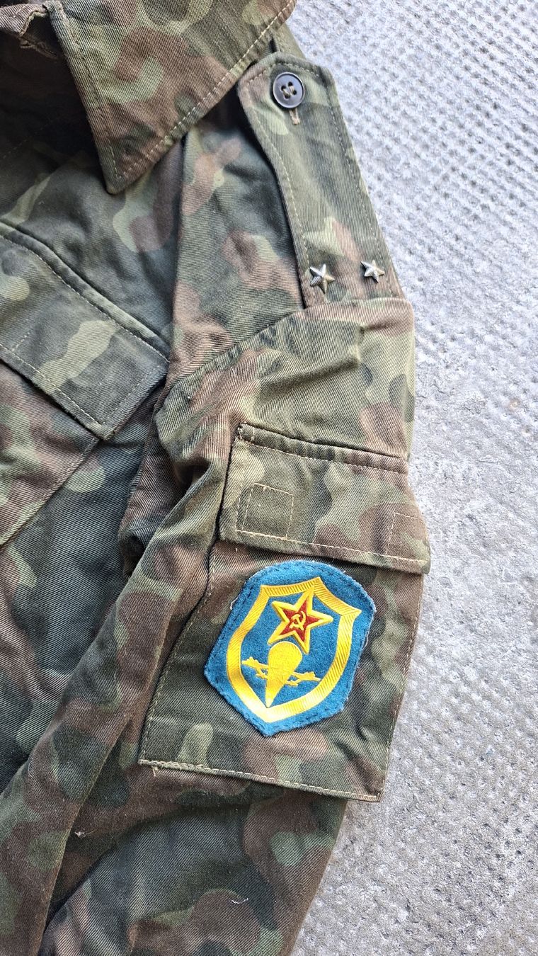 Uniformi: Armée russe uniforme Ttsko parachutiste – Usato da Plan-les-Ouates venduto da k.m.held 1