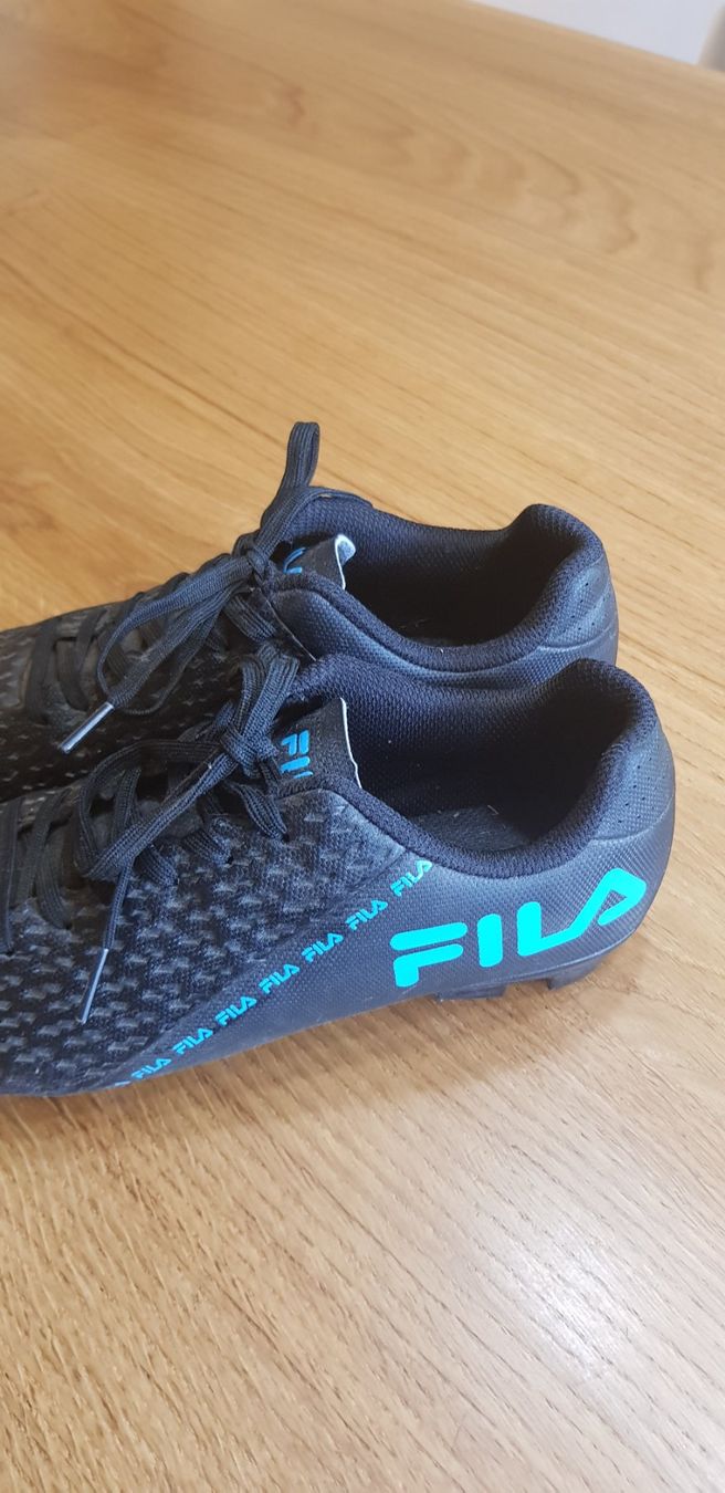 Fila Scarpe da uomo: Fussballschuhe – Usato da Dürrenroth venduto da annije 1