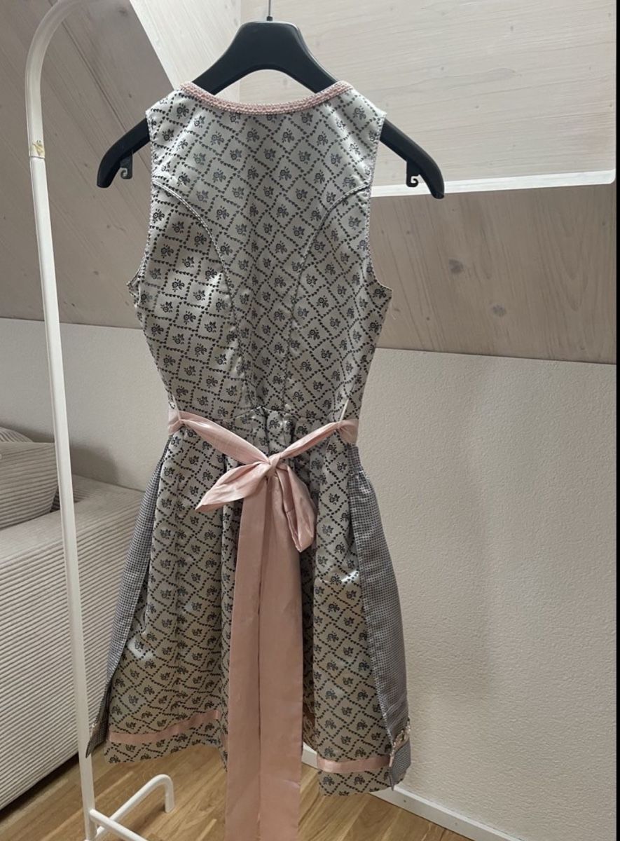 Krüger Vestiti: Krüger Dirndl – Usato da Bauma venduto da darco.monnerini 4