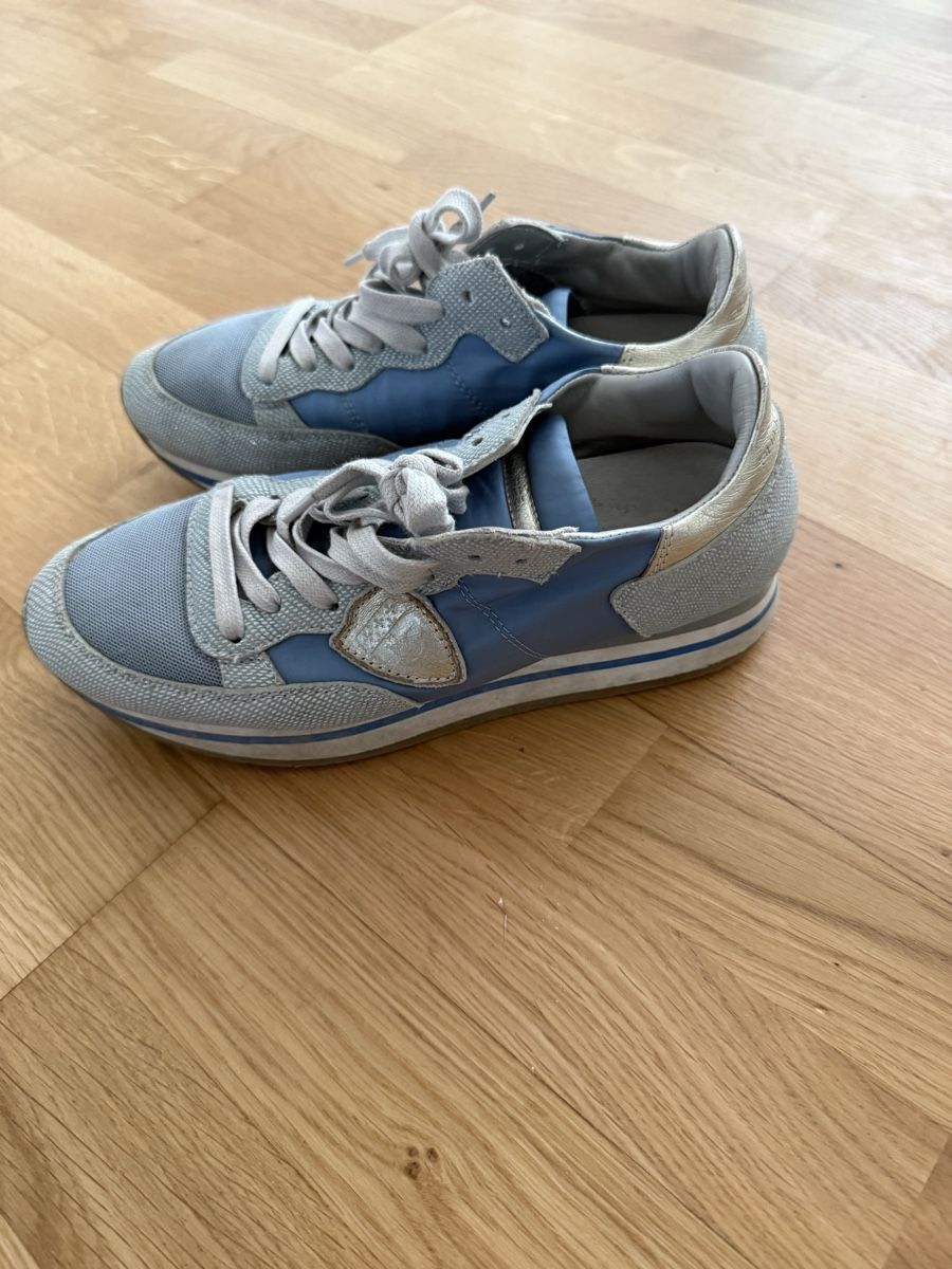 Damenschuhe: Philipp Model Sneaker Damen Grösse 38 blau silber  – Gebraucht aus Küsnacht ZH von KensingtonLV 1